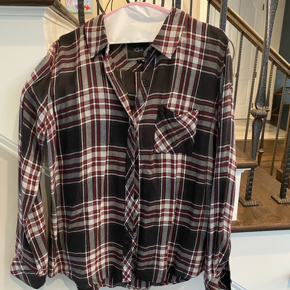 rails black red and white flannel